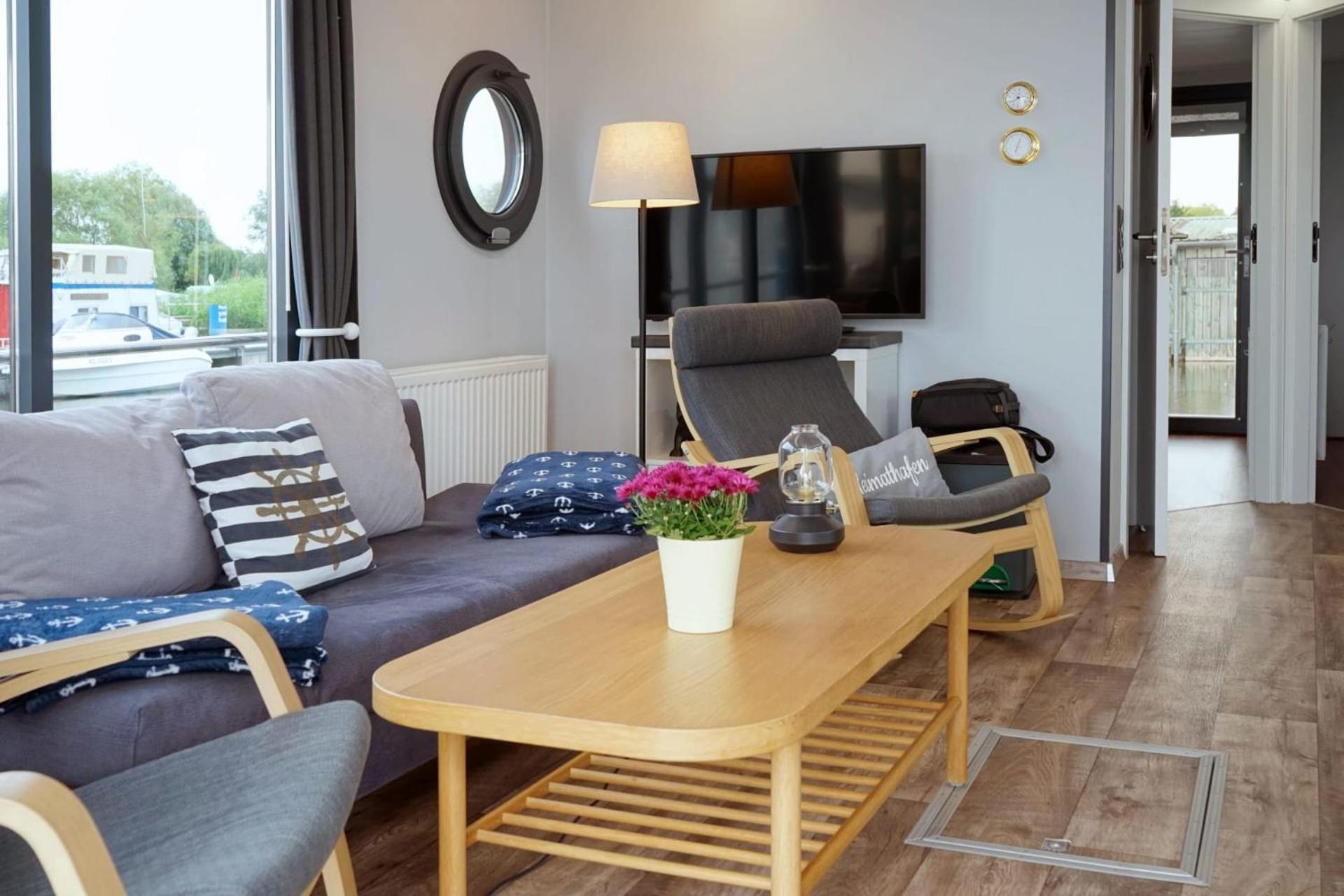 Ferienzentrum Yachthafen Rechlin Extérieur photo